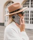 Burga Tough Case Apple iPhone 11 Hoesje Almond Latte Print afbeelding 4