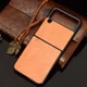 Samsung Galaxy Z Flip 3 Hoesje Kunstleer Back Cover Geel afbeelding 2