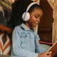Happy Plugs Play Bedraad/Draadloze Bluetooth On-Ear Koptelefoon Wit afbeelding 4
