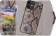 Mobilize Velvet Clutch Apple iPhone 11 / XR Hoesje Beige Snake afbeelding 1