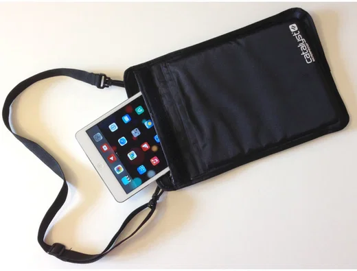 Catalyst Waterdichte Sleeve IP66 iPad/Tablet Hoes tot 8 Inch afbeelding 3