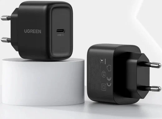UGREEN Snellader 25W PD + USB-C naar USB-C Kabel 3A 2M Zwart afbeelding 2