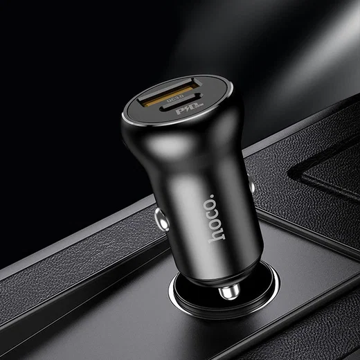 Hoco 5A Auto Snellader 30W PD en QC + USB-C Kabel 1M afbeelding 4