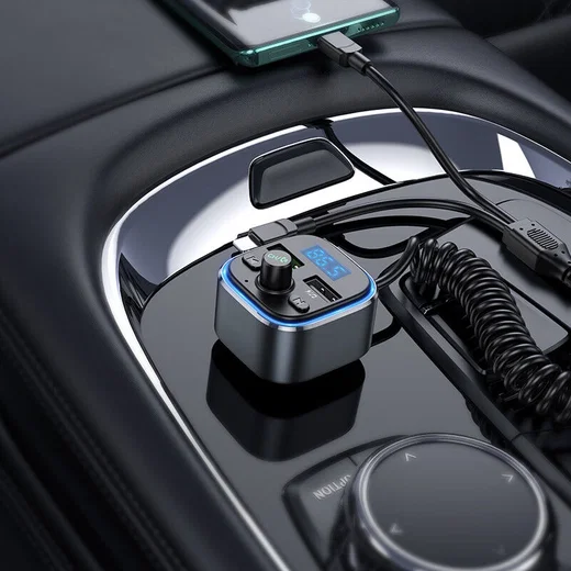 Hoco Bluetooth 5.0 Muziek Transmitter en Autolader + Universele Kabel afbeelding 4