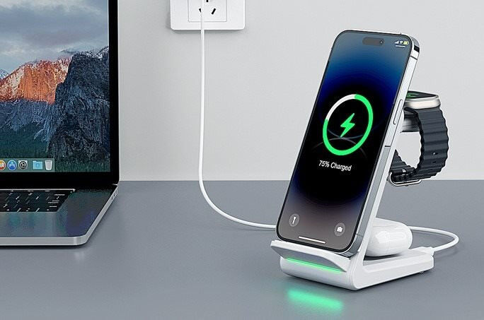 Choetech 3-in-1 Draadloze Oplader 15W Smartphone/Oortjes/Watch Wit afbeelding 8