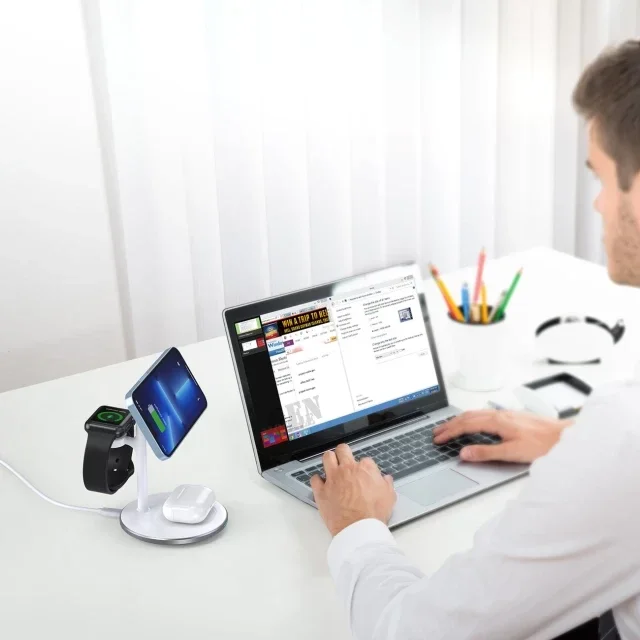 Choetech 3-in-1 Draadloze MagSafe Oplader 15W iPhone/AirPods/Watch Wit afbeelding 5