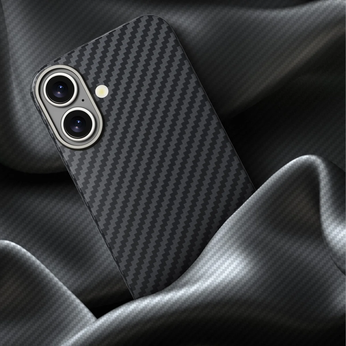 NEKIT Fiber Apple iPhone 16 Hoesje MagSafe Kevlar Back Cover Dun Zwart afbeelding 12