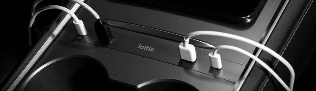 iOttie Tersus USB-C Hub Tesla Model 3 / Model Y - 2x USB-C + 2x USB-A afbeelding 4