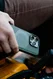UAG Essential Armor Apple iPhone 16 Pro Hoesje MagSafe Back Cover Olive afbeelding 4