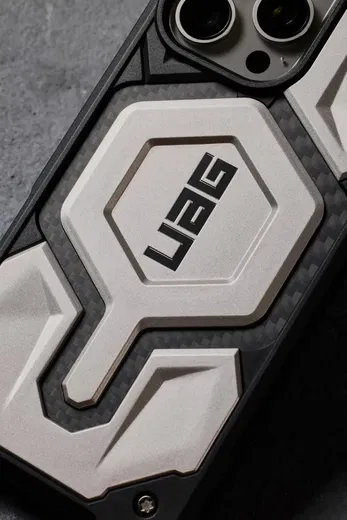 UAG Monarch Pro Apple iPhone 16 Pro Max Hoesje MagSafe Back Cover Carbon Fiber afbeelding 7