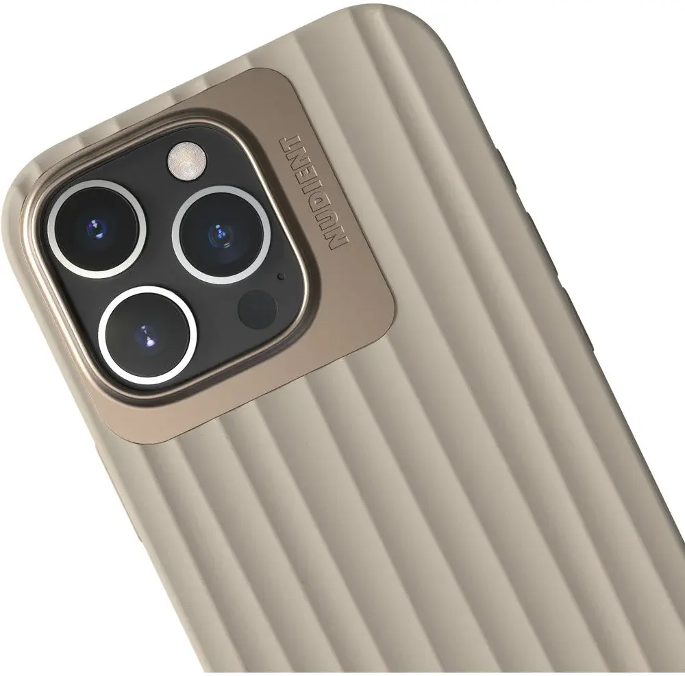 Nudient Bold Case Apple iPhone 16 Pro Max Hoesje Siliconen met MagSafe Beige afbeelding 6