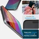 Spigen EZ Fit GLAS.tR Apple iPhone 15 Screen Protector Zwart (1-Pack) afbeelding 4