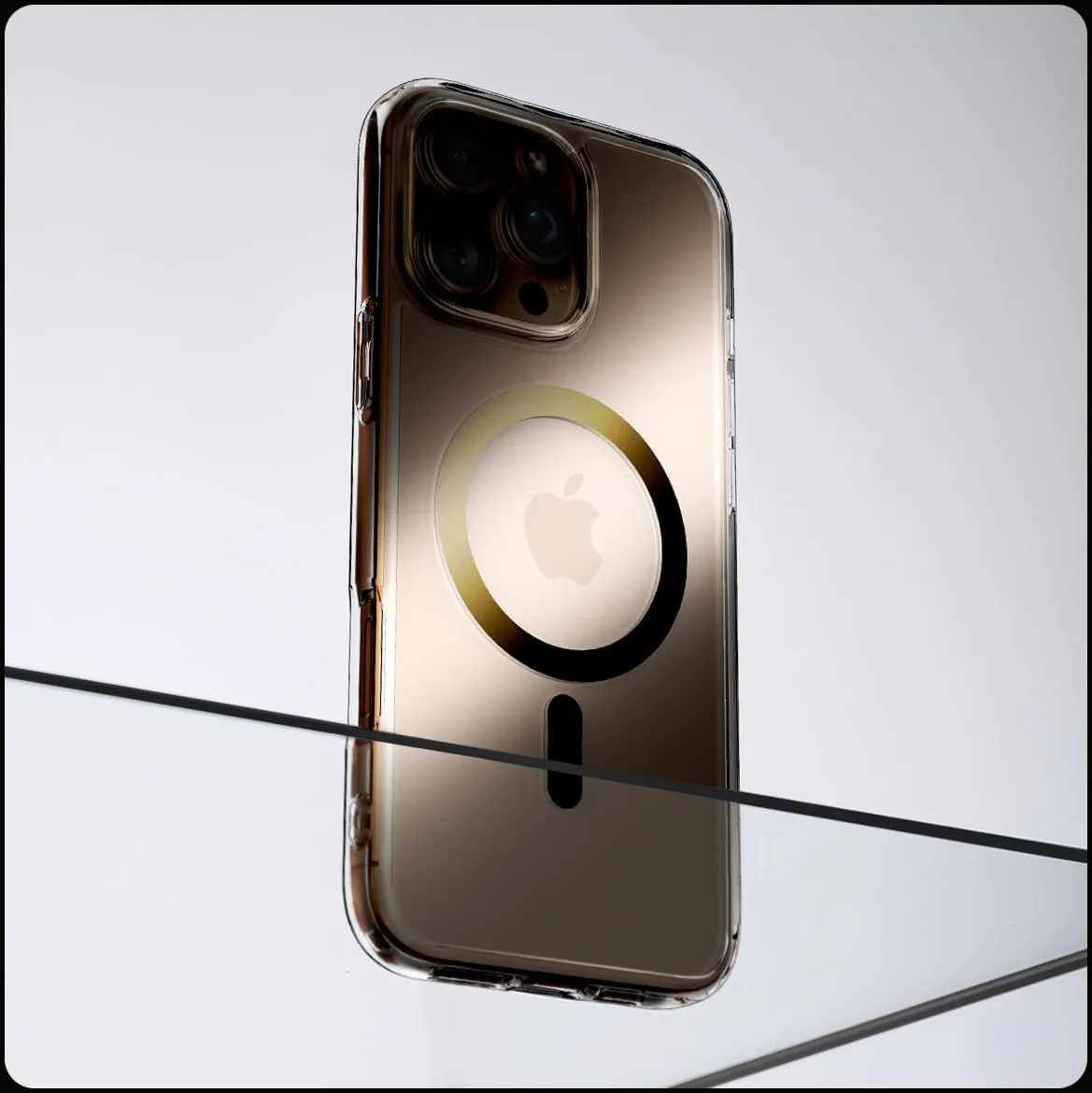 Spigen Ultra Hybrid MagFit Apple iPhone 16 Pro Max Hoesje MagSafe Goud afbeelding 8