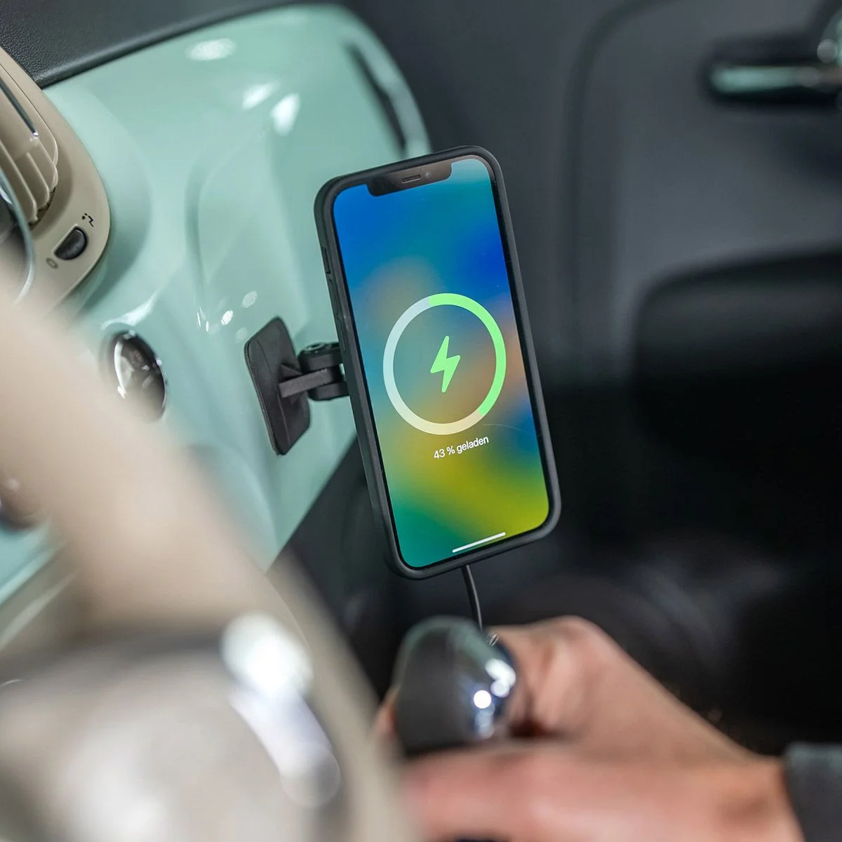 SP Connect MagSafe Telefoonhouder met 3M Tape voor SPC+ Hoesjes met Opladen 15W afbeelding 4