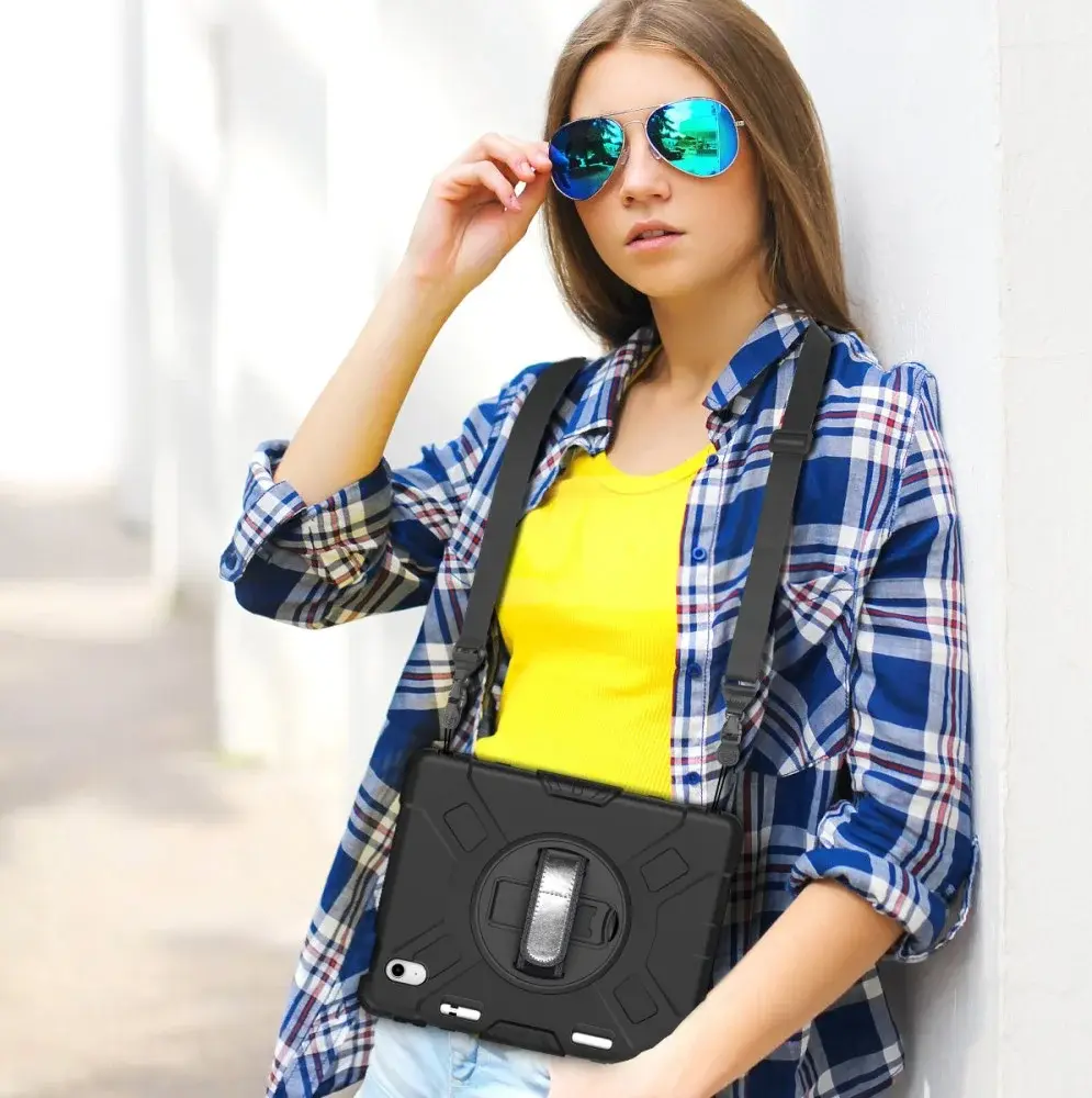 iPad 11 (2025) /10.9 (2022) Hoes met Handriem & 360° Standaard Zwart Back Cover afbeelding 12