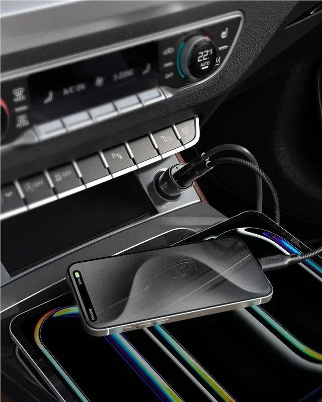 Spigen ArcStation Essential 50W Auto Lader 2X USB-C Power Delivery (PD) Zwart afbeelding 4