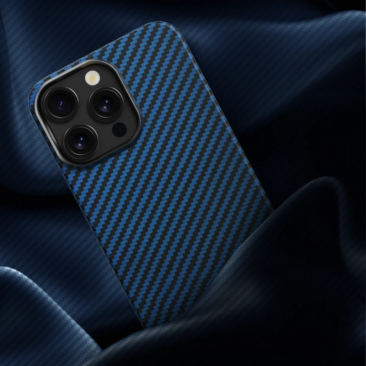 NEKIT Fiber Apple iPhone 13 Pro Hoesje MagSafe Kevlar Back Cover Dun Blauw afbeelding 11
