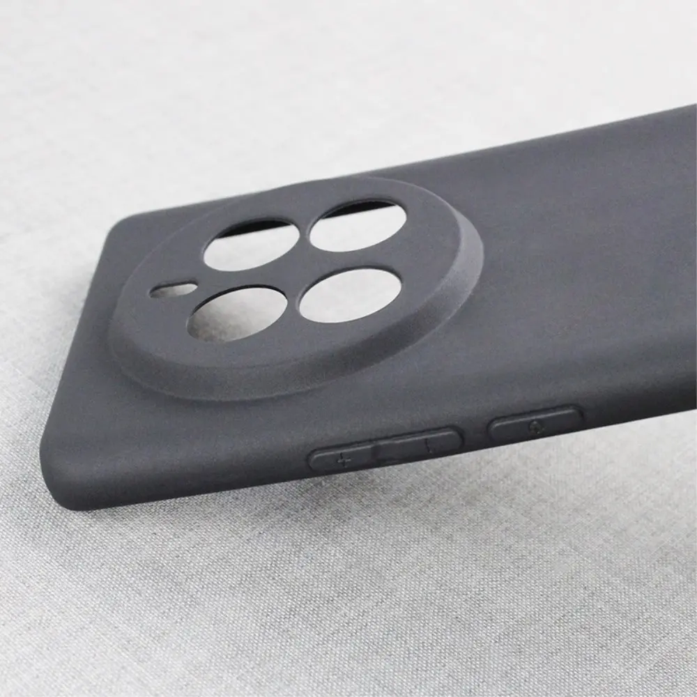Realme 12 Pro Hoesje Dun TPU Back Cover Matte Zwart afbeelding 4