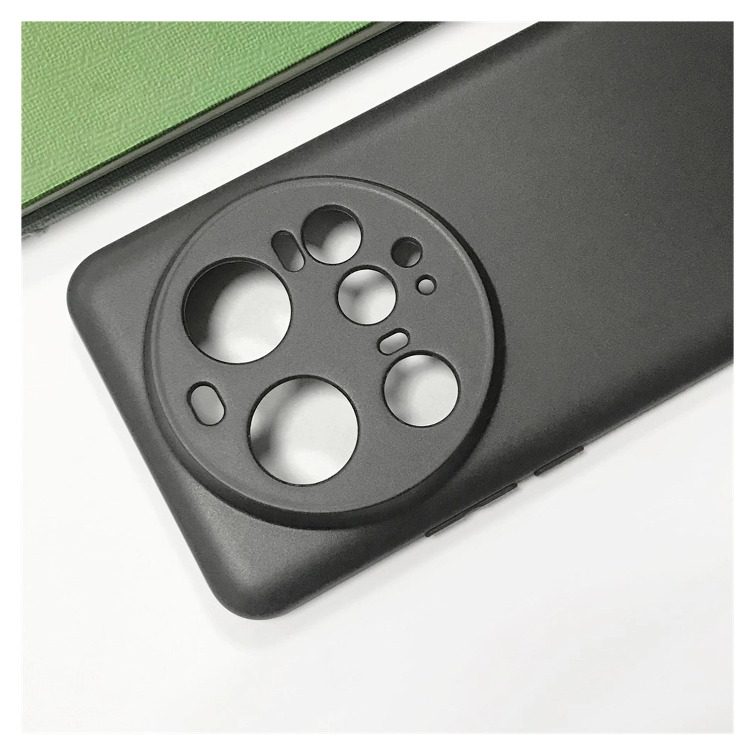 Xiaomi 15 Ultra Hoesje Dun TPU Back Cover Matte Zwart afbeelding 7