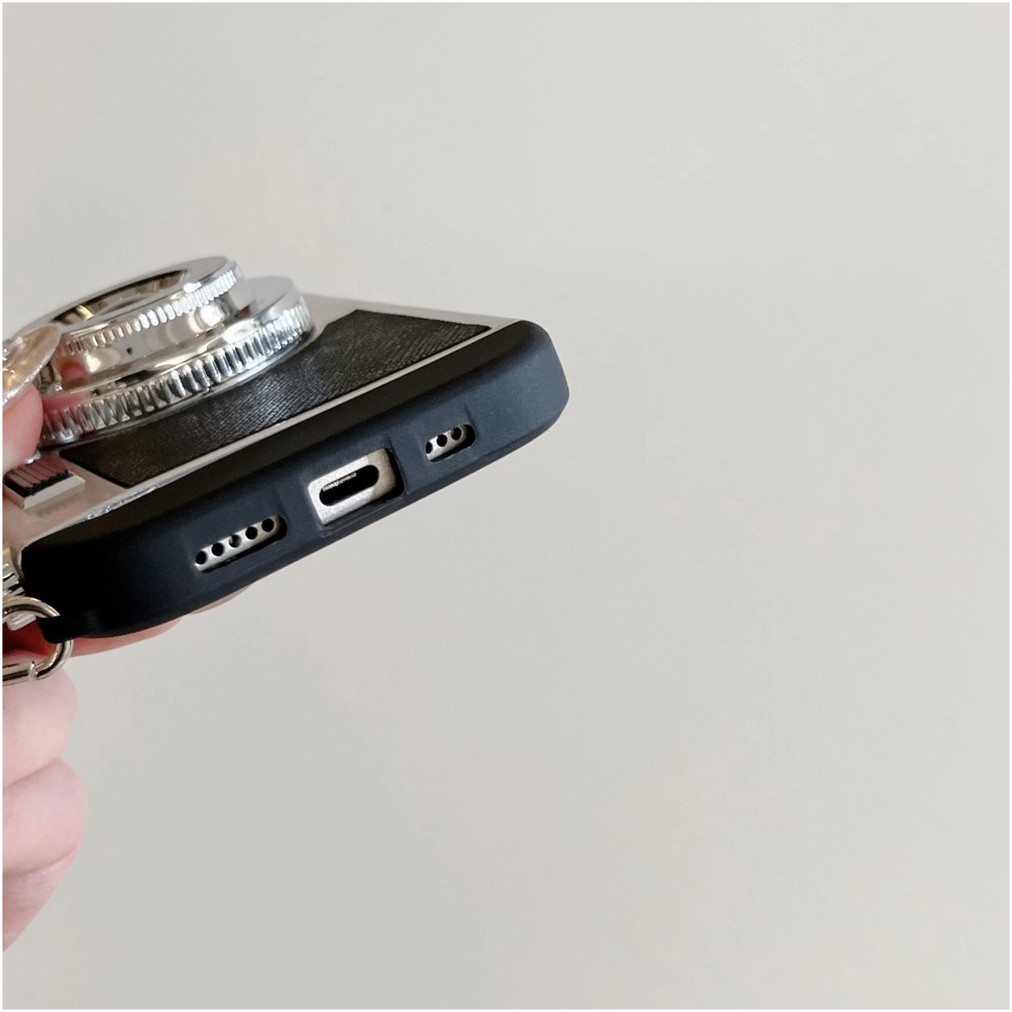 iPhone 16 Pro Hoesje Vintage Retro Camera Back Cover met Koord Zwart afbeelding 8