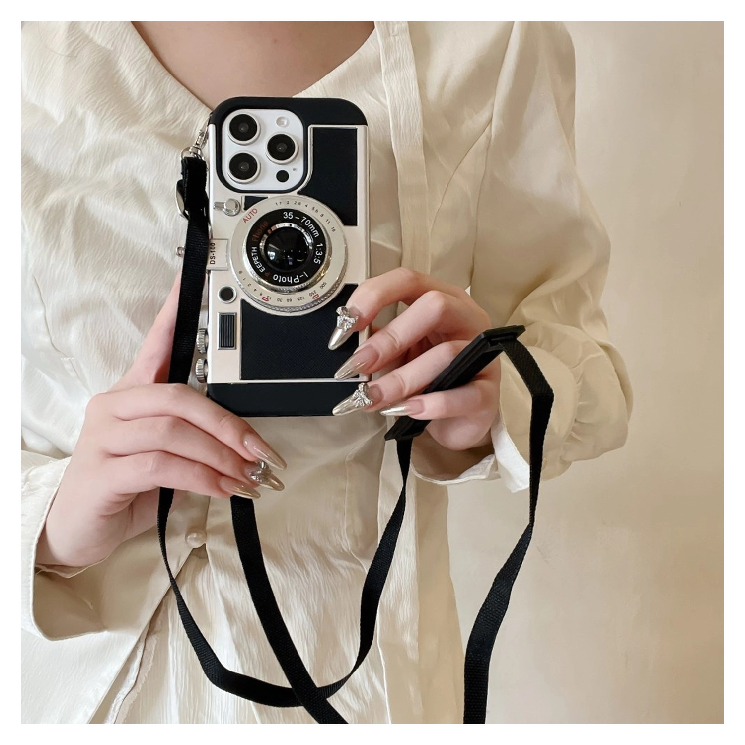 iPhone 15 Pro Hoesje Vintage Retro Camera Back Cover met Koord Zwart afbeelding 3