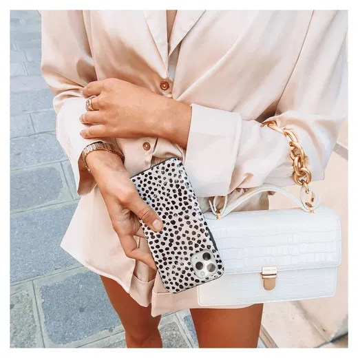 Burga Tough MagSafe Apple iPhone 17 Pro Max Hoesje Back Cover Almond Latte afbeelding 7