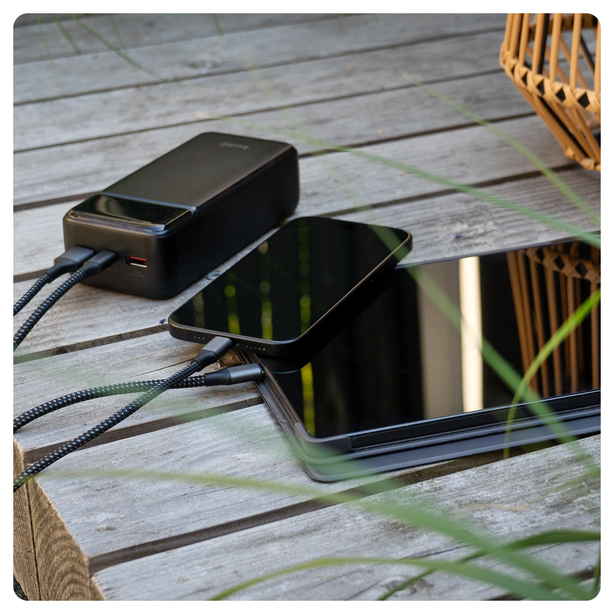 Buddi Boost 30.000 mAh Powerbank Met Display Duo Pack Zwart 22.5W afbeelding 16
