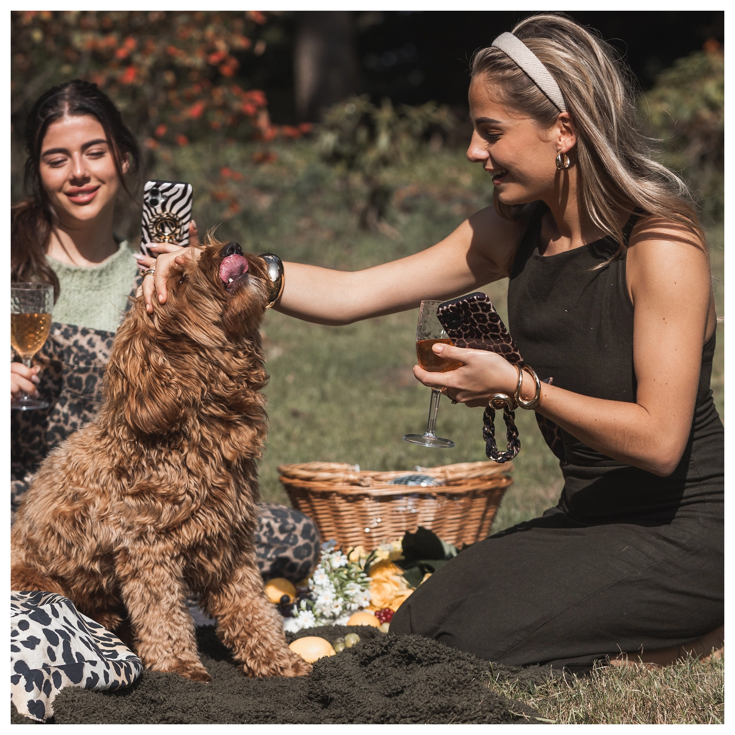 AVY Apple iPhone 13 Pro Hoesje MagSafe Back Cover Serengeti Zebra afbeelding 5