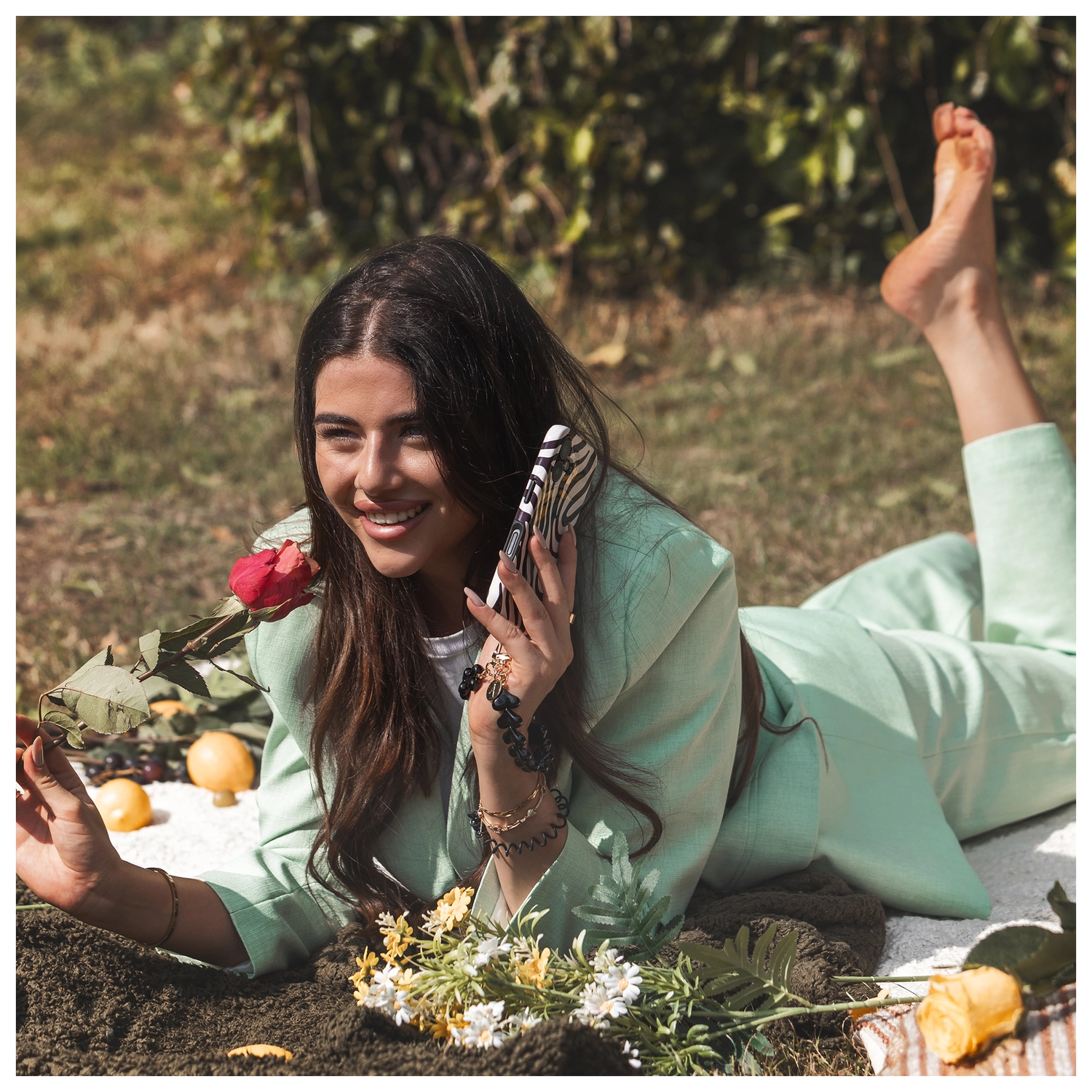 AVY Apple iPhone 13 Pro Hoesje MagSafe Back Cover Serengeti Zebra afbeelding 10