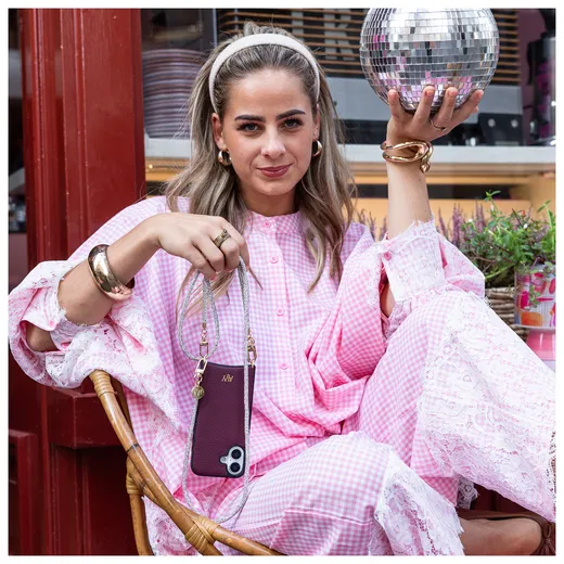 AVY Apple iPhone 17 Pro Max Hoesje met Koord Haakjes MagSafe Leer Burgundy afbeelding 2