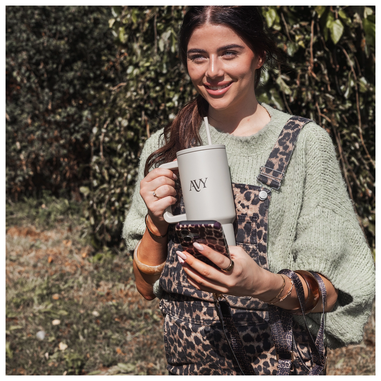 AVY Apple iPhone 16 MagSafe Hoesje met Koord 130CM Panthera Chic afbeelding 2