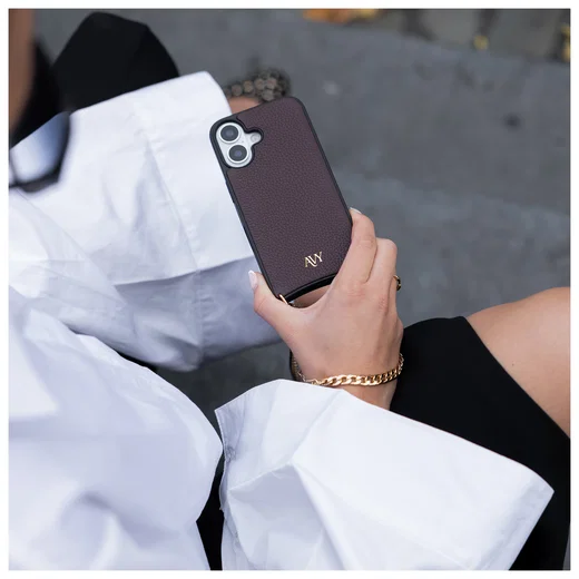 AVY Apple iPhone 17 Pro Max - Styled Kit - Chocolate - Leather and Gold afbeelding 4