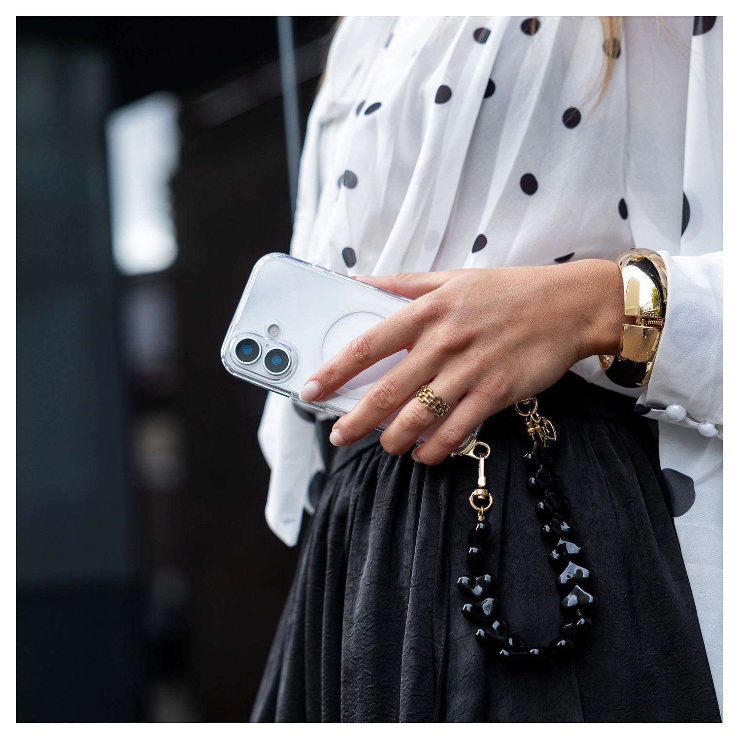 AVY Apple iPhone 13 Pro Max Hoesje met Koord & MagSafe 30CM Cupid Black afbeelding 4