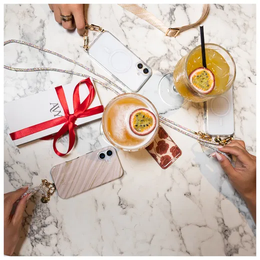 AVY Apple iPhone 11 Hoesje met Koord & MagSafe 120CM Silver Spark Long afbeelding 5