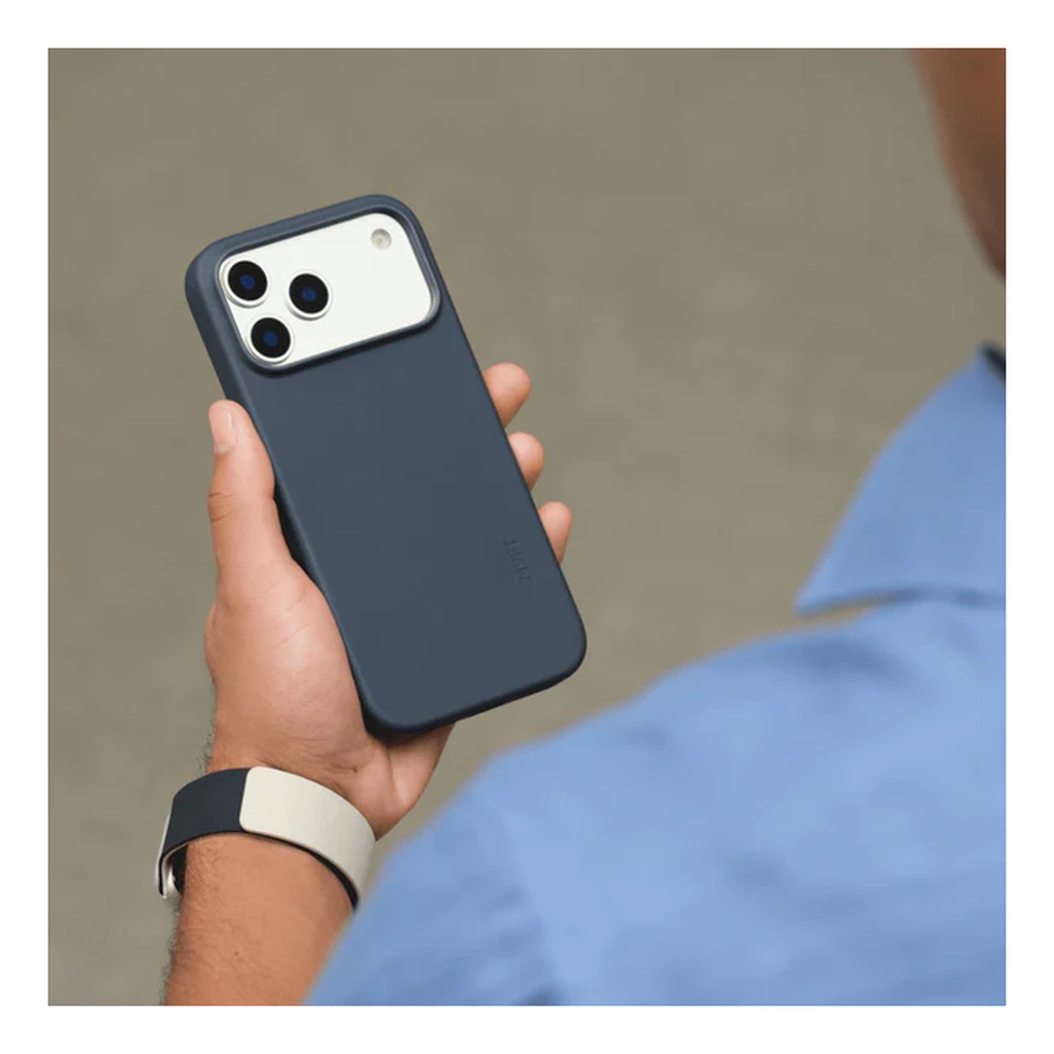 MOFT MOVAS Snap iPhone 17 Pro Hoesje MagSafe Vegan Leer Back Cover Navy afbeelding 4