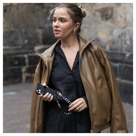 AVY Apple iPhone 17 Pro Max - Essential Kit - Zwart - Cupid Black afbeelding 2