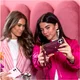 AVY Apple iPhone 15 - Statement Kit - Burgundy - Long Leather afbeelding 3