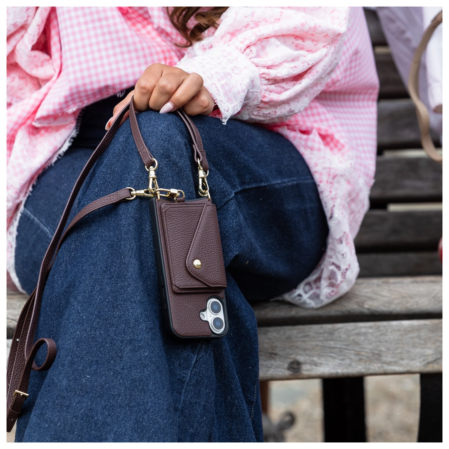 AVY Apple iPhone 16 Pro Max - Statement Kit - Chocolate - Leather Set afbeelding 2