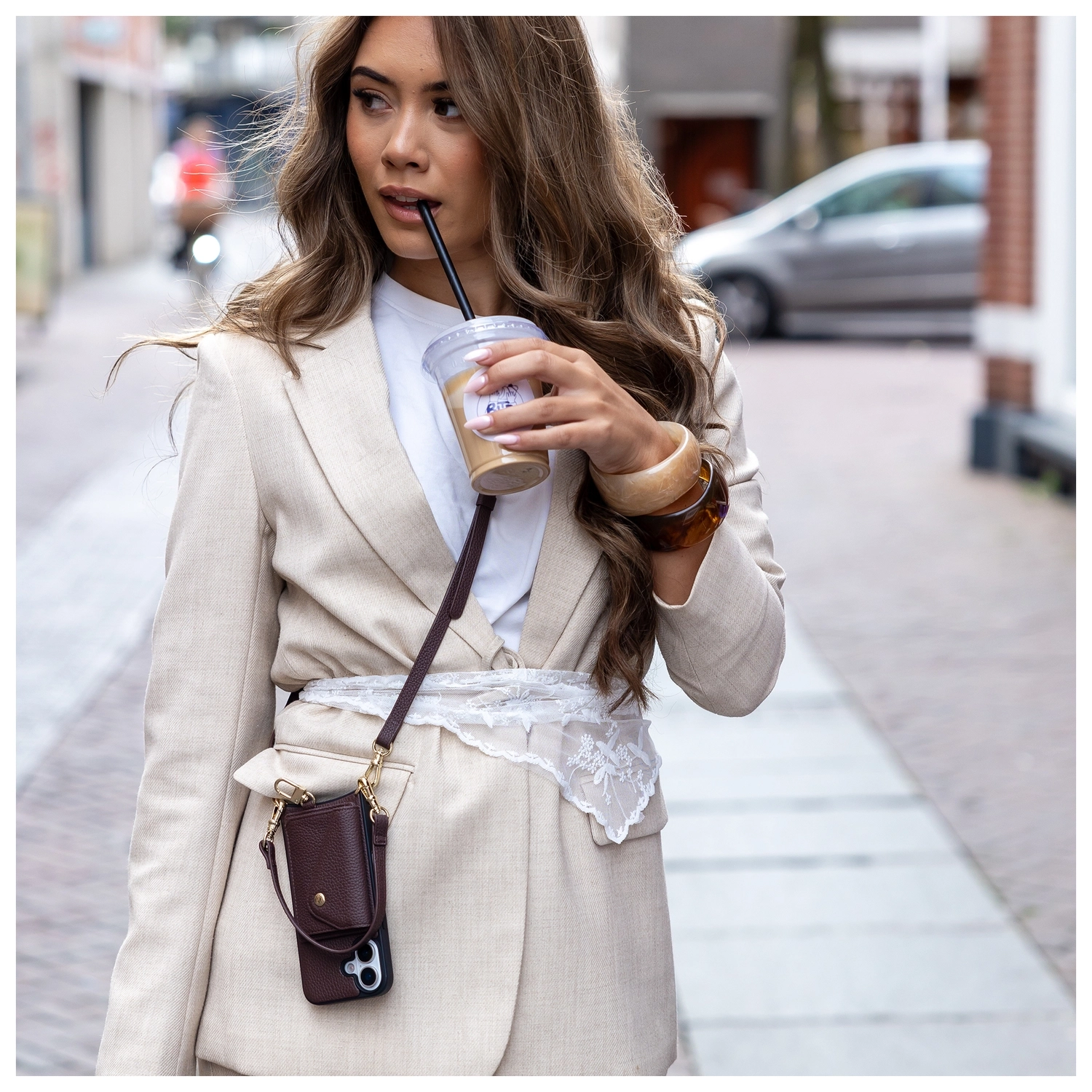 AVY Apple iPhone 16 Pro Max - Statement Kit - Chocolate - Leather Set afbeelding 3