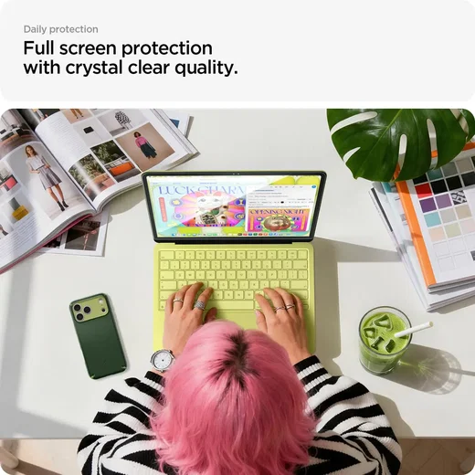 Spigen Glas.tR Slim Apple MacBook Neo 13 (2026) Screen Protector afbeelding 3