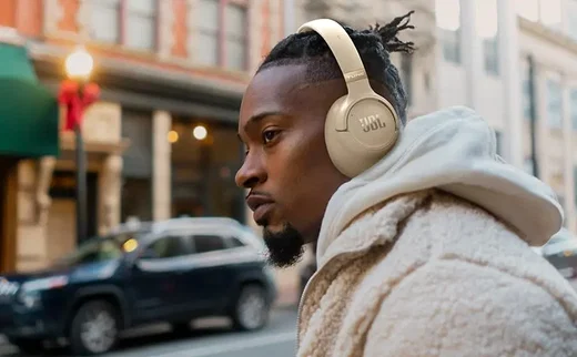 JBL Tune 780NC Draadloze Over-Ear Koptelefoon met Noise Cancelling Beige afbeelding 4