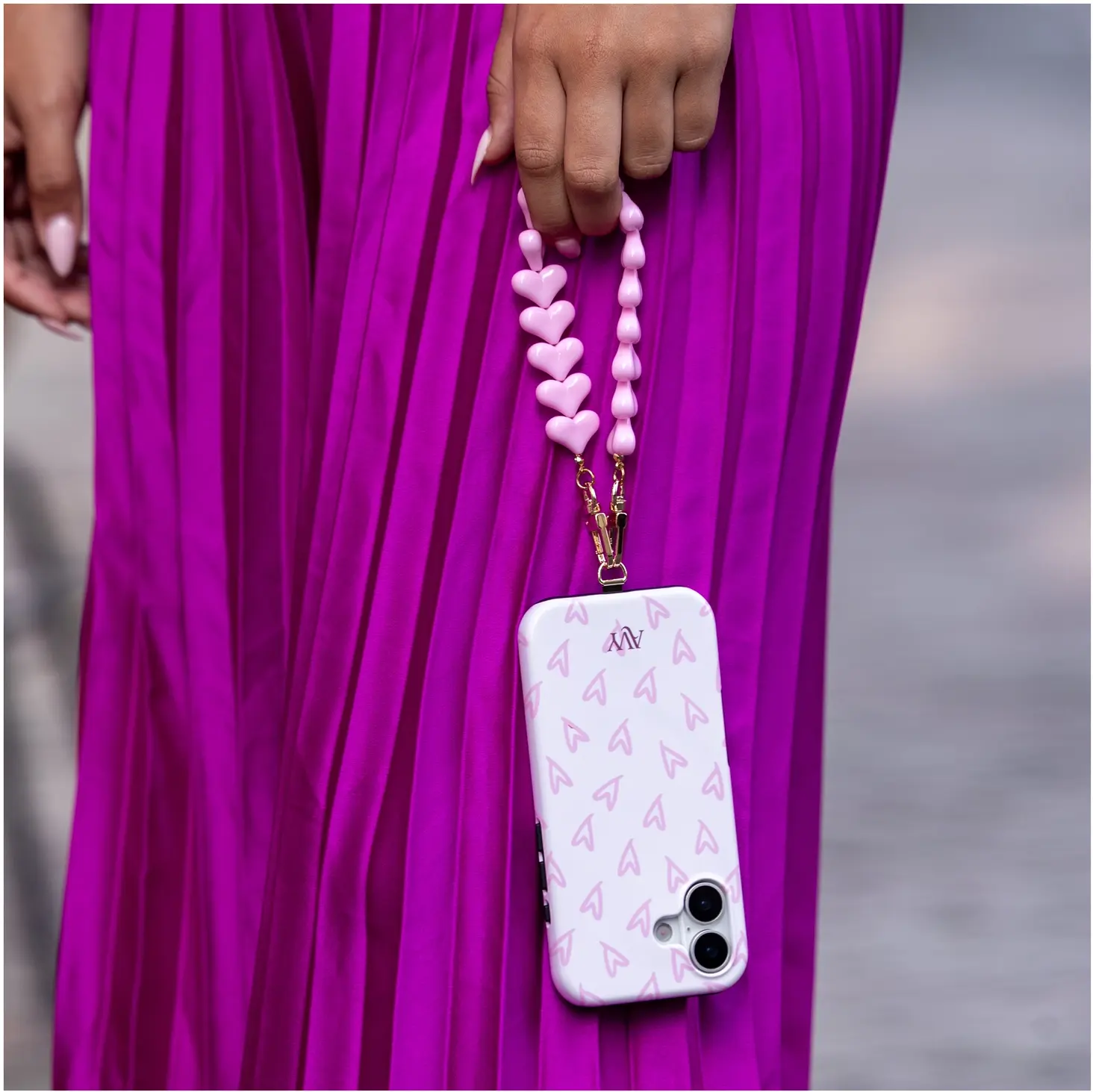 AVY Apple iPhone 16 MagSafe Hoesje met Koord (30CM) Pink Lemonade afbeelding 4
