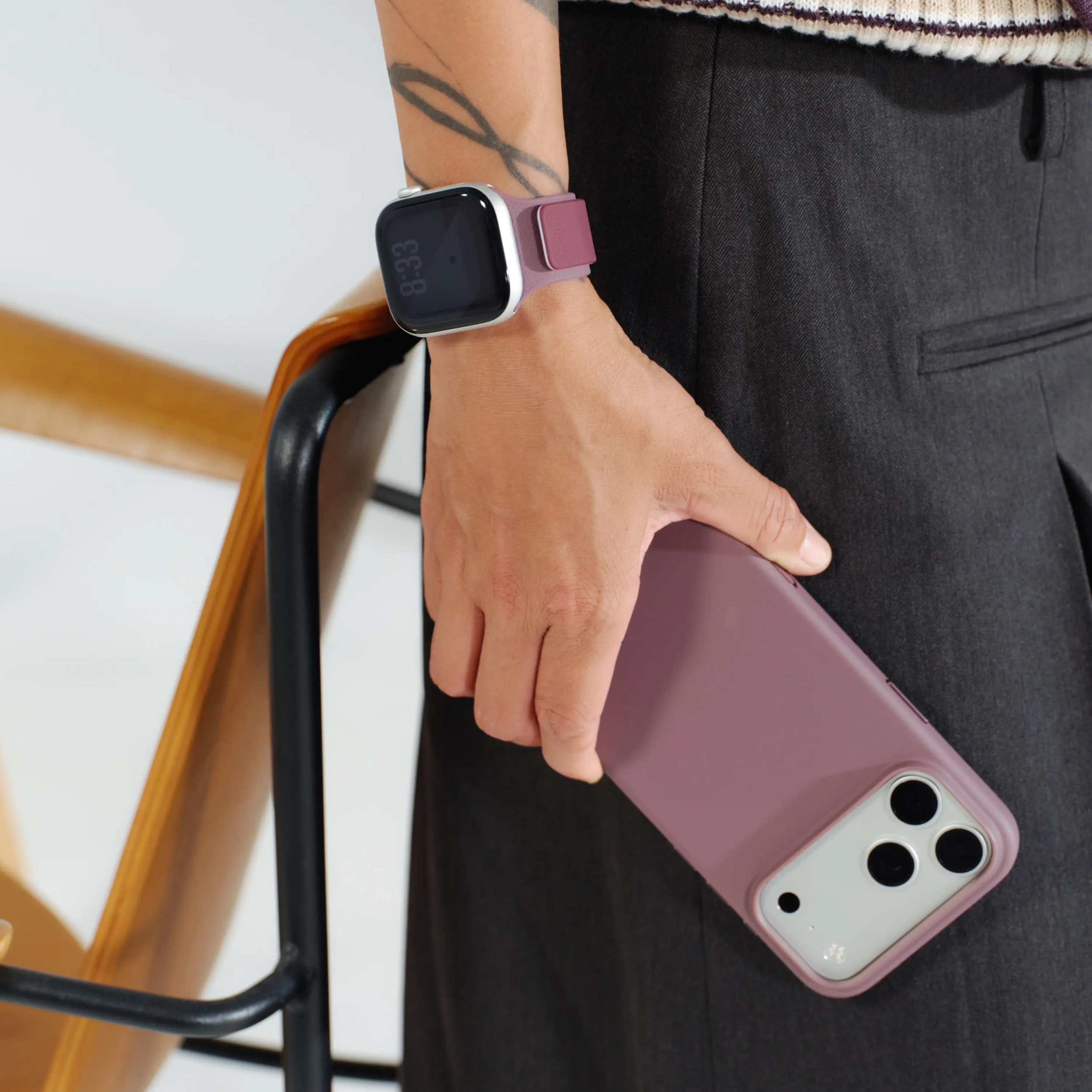 MOFT Snap Duo Watch Band Active Apple Watch Silicone 46MM Blackberry Peony afbeelding 12