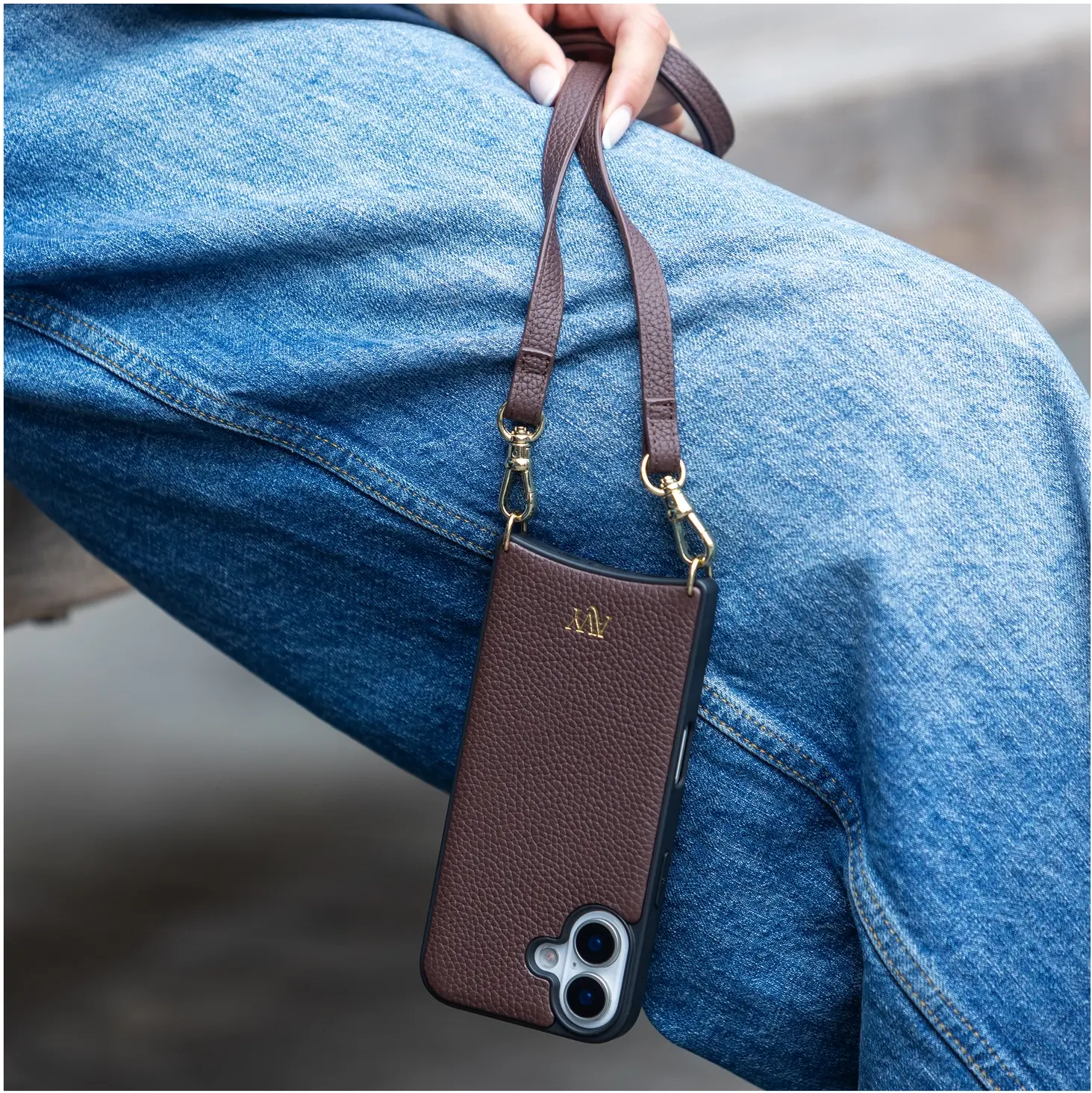 AVY Apple iPhone 18 Pro Max - Essential Kit - Chocolate - Long Leather afbeelding 8