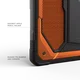 Urban Armor Gear Monarch Apple iPad Air 13 (24/25/26) Hoes met Standaard Oranje afbeelding 5