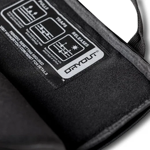 UAG x DRYOUT Ultimate Laptop Sleeve 16 inch Zwart afbeelding 9