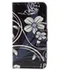 Samsung Galaxy J3 (2016) Portemonnee Hoesje White Flower afbeelding 3