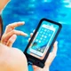 Spigen Velo Universeel Waterbestendig Hoesje Zwart afbeelding 3