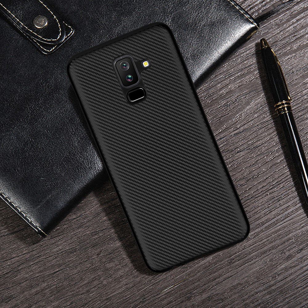 Samsung Galaxy A6 Plus Carbon TPU Hoesje Goud afbeelding 7