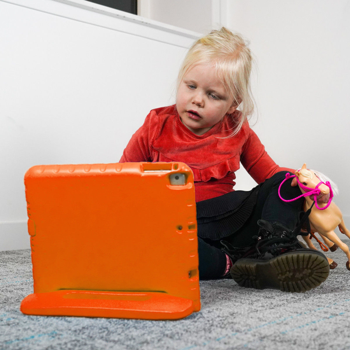 iPad 10.2 2019 / 2020 / 2021 Kinder Tablethoes met Handvat Oranje afbeelding 4